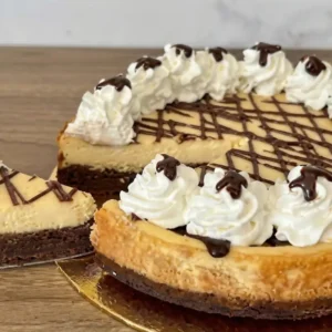 BROWNIE CHEESECAKE